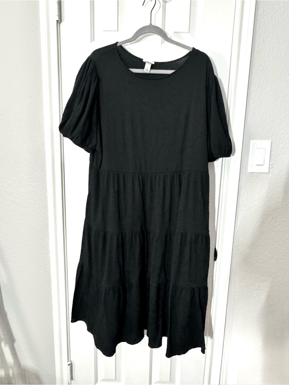 Ava & Viv plus size Black crew neck tiered puff sleeves Dress 1X
